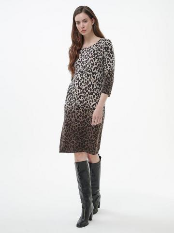 Вязаное платье