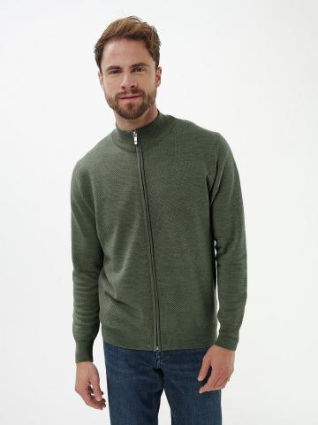 Вязаная кофта