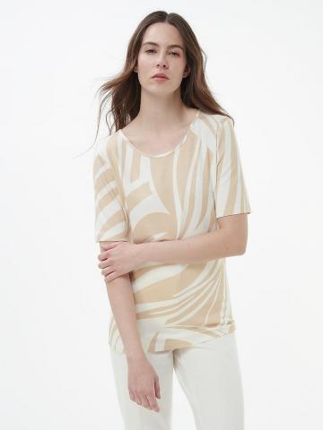 Кофта с круглым вырезом