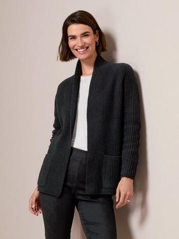 Вязаная кофта