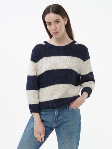 Пуловер с круглым вырезом