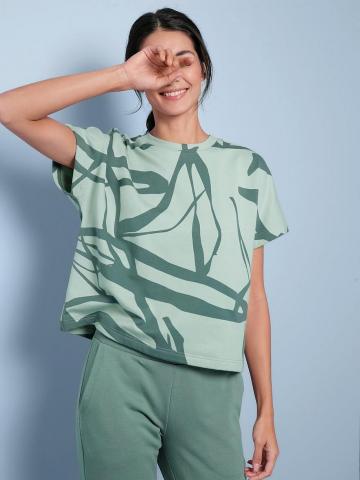 Кофта с круглым вырезом