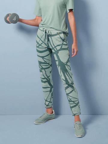 Спортивные штаны