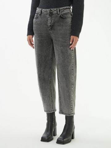 Джинсы до лодыжки