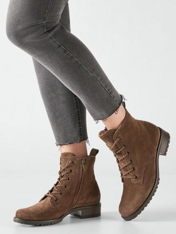 Полусапожки на шнурках