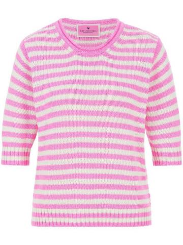 Пуловер с круглым вырезом