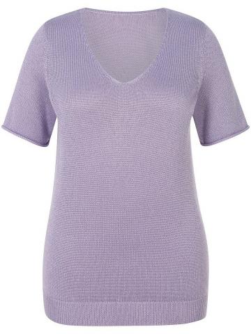 Пуловер с вырезом V