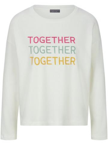 Кофта с круглым вырезом