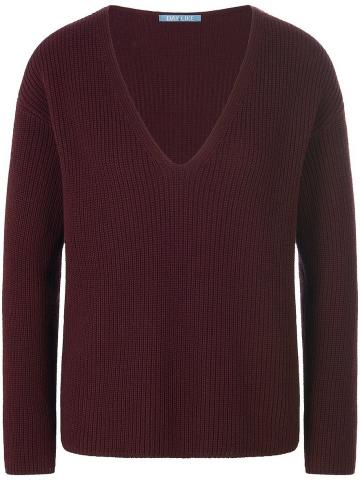 Пуловер с вырезом V