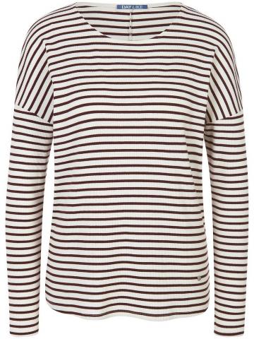 Кофта с круглым вырезом