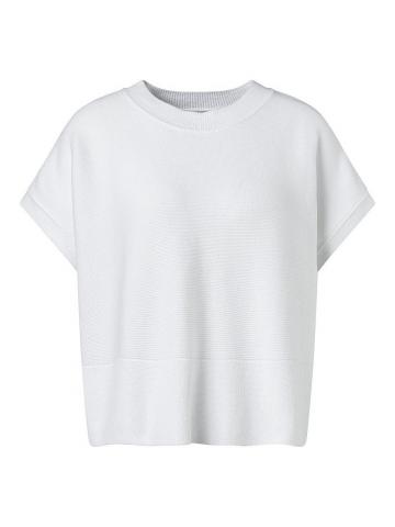 Пуловер с круглым вырезом