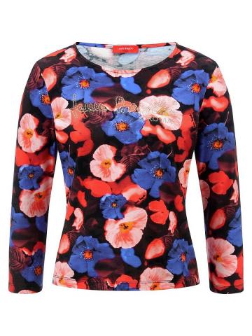 Кофта с круглым вырезом