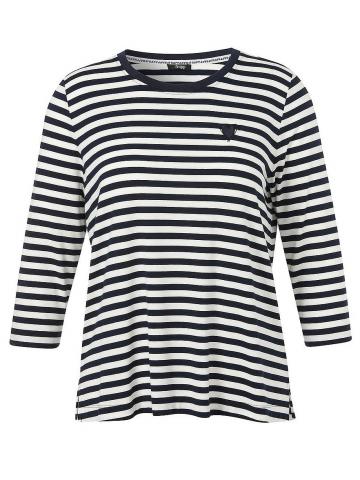 Кофта с круглым вырезом