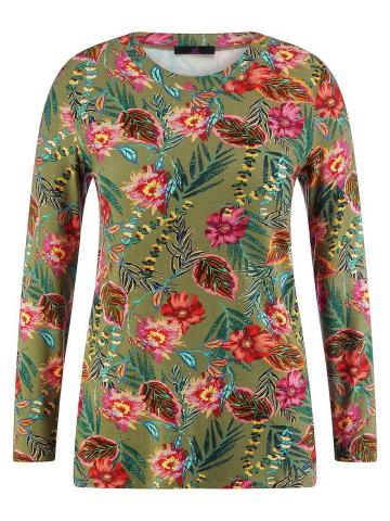 Кофта с круглым вырезом