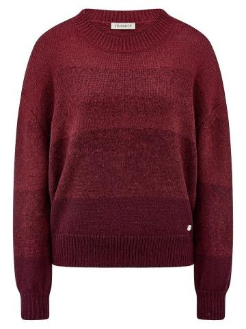 Пуловер с круглым вырезом