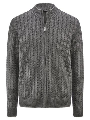 Вязаная кофта