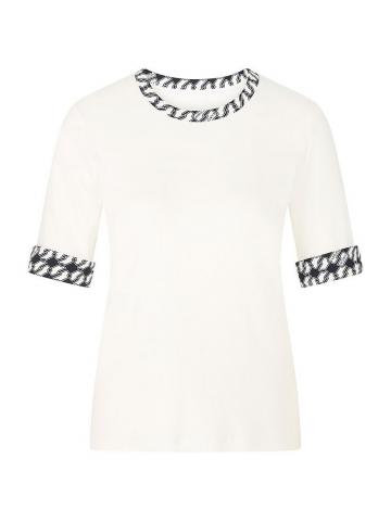 Кофта с круглым вырезом