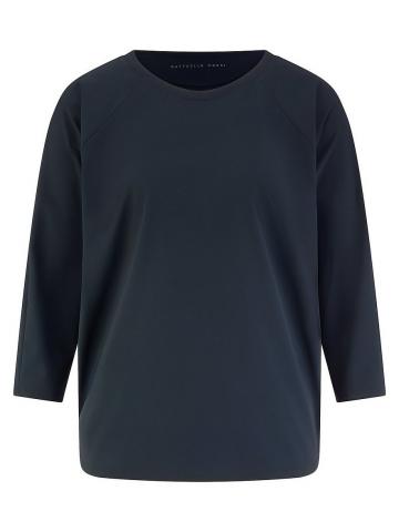 Кофта с круглым вырезом