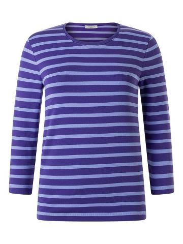 Кофта с круглым вырезом