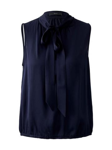 Блузка без рукавов