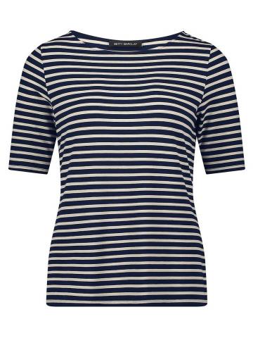 Кофта с круглым вырезом