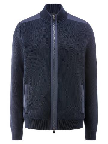 Вязаная кофта