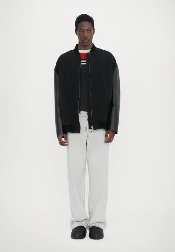 Джинсы бойфренда