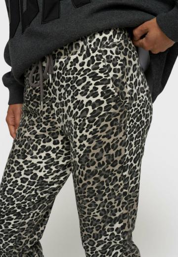 Спортивные штаны