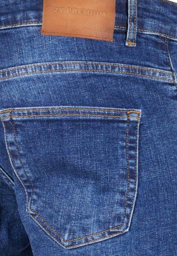 Узкие джинсы