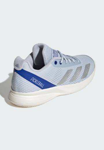 Теннисные кроссовки