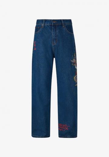 Прямые джинсы