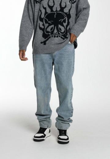 Прямые джинсы