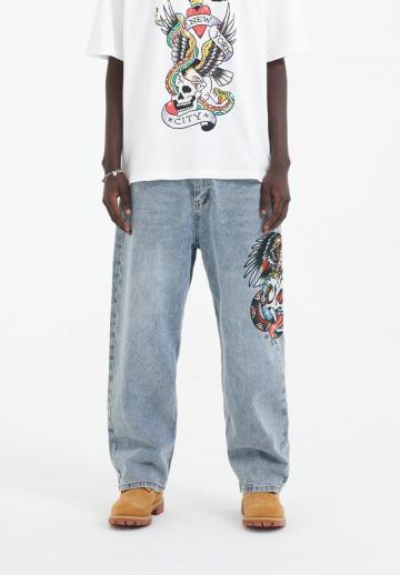 Прямые джинсы