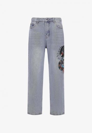 Прямые джинсы