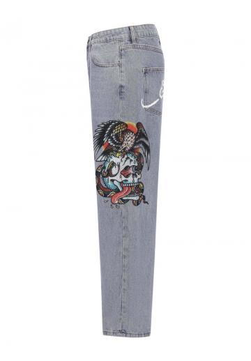 Прямые джинсы