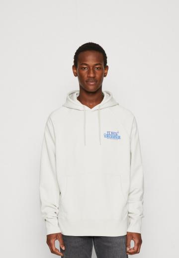 Пуловер с капюшоном