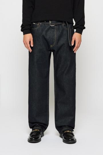 Прямые джинсы