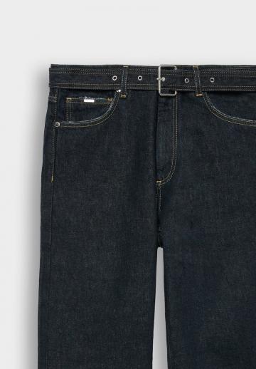 Прямые джинсы