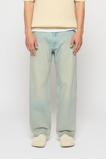 Свободные джинсы