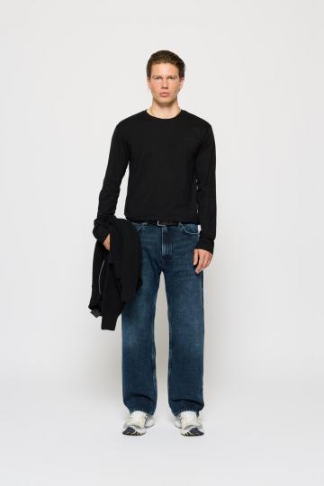 Свободные джинсы