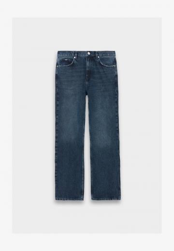 Свободные джинсы