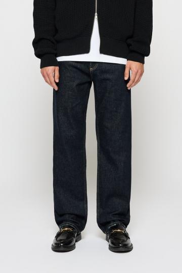 Свободные джинсы