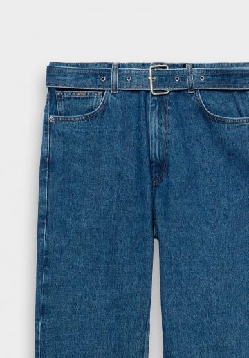 Прямые джинсы