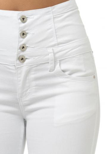 Узкие джинсы