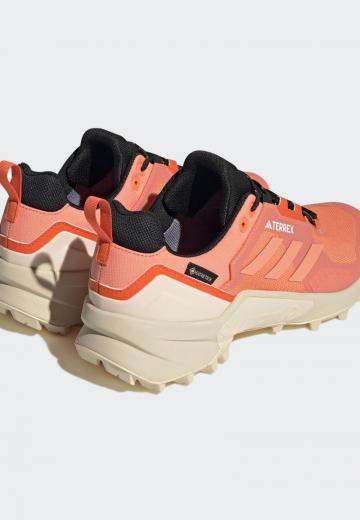 Походная обувь