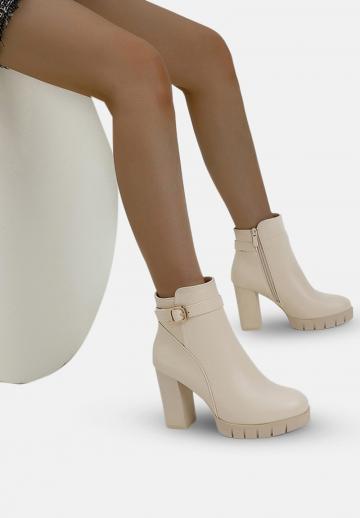 Полусапожки на платформе