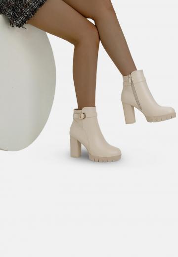 Полусапожки на платформе