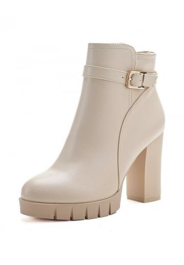 Полусапожки на платформе