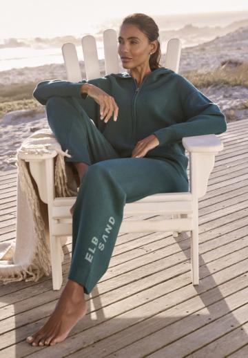 Спортивные штаны