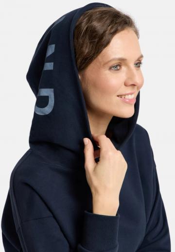 Пуловер с капюшоном